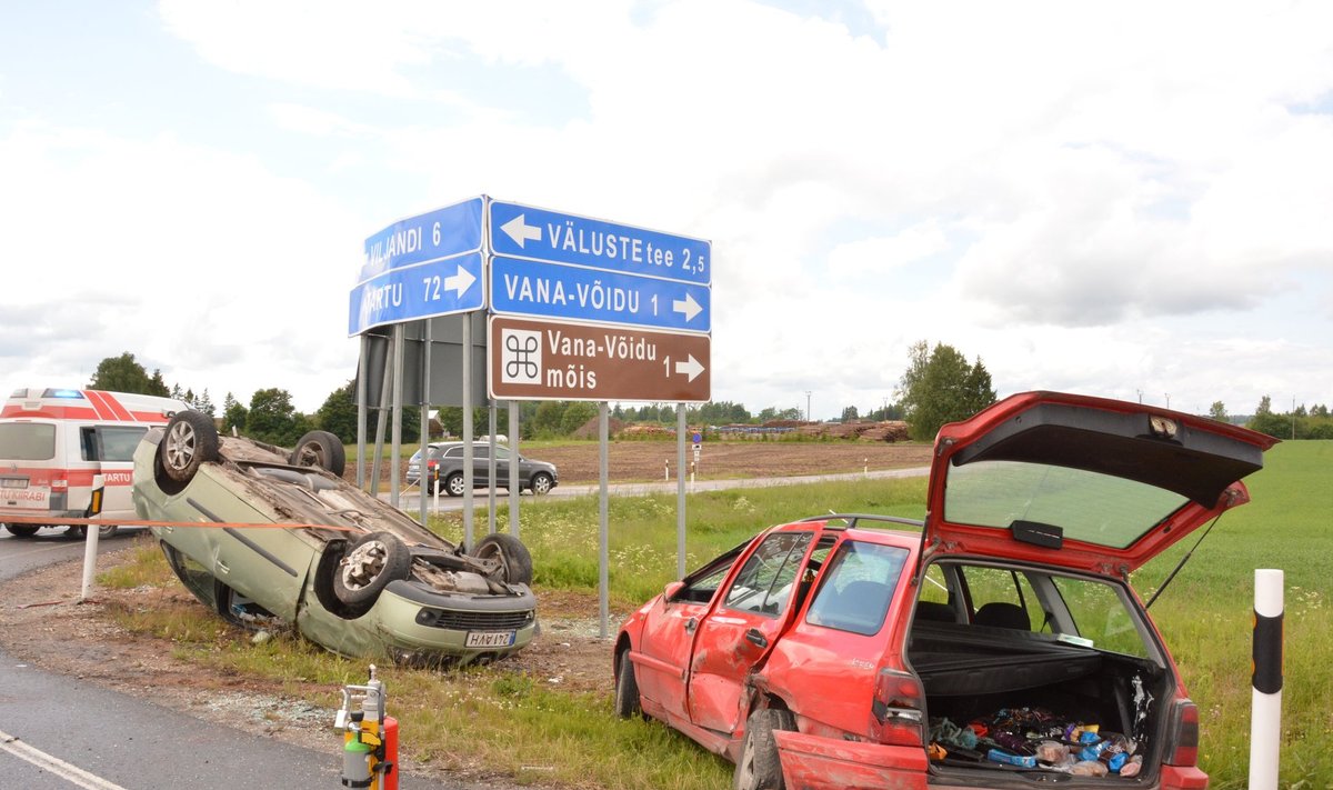 Liiklusõnnetus Tartu- Viljandi- Kilingi-Nõmme maanteel