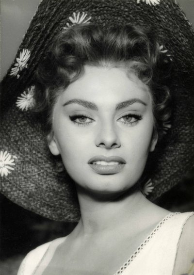 Italian actress Sophia Loren 01493