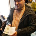 50 halli passi varjundit: mittekodanikud räägivad, miks neil pole Eesti kodakondsust