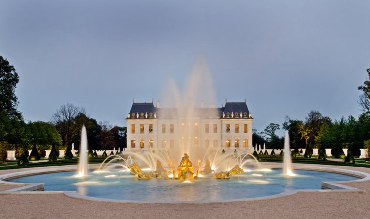 Chateau Louis XIV 