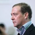 Медведев назвал "дурацкой идеей" слова генерала США о ПРО Калининградской области
