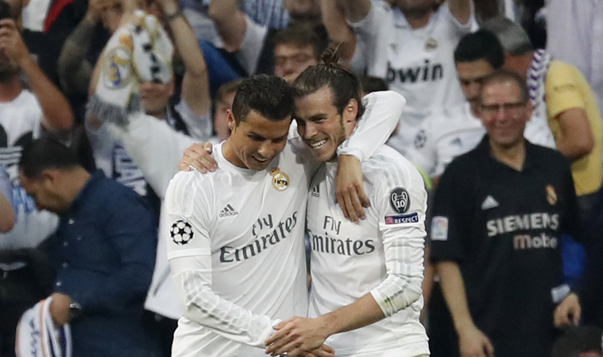 Vaevalt kaelustavad Cristiano Ronaldo (vasakul) ja Gareth Bale homme õhtul samamoodi nagu valges Reali särgis.