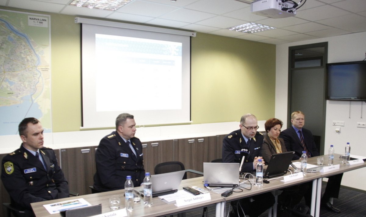 Politsei ja piirivalve pressikonverents Narvas