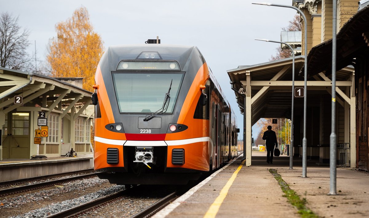 Täna hilinevad mitmed Elroni rongid.