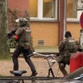 Hamburgi koolis ähvardasid õpilased õpetajat relvaga. Kahtlusaluseid otsitakse