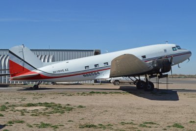 Samasugune Douglas C-53 neli aastat tagasi Arizonas.