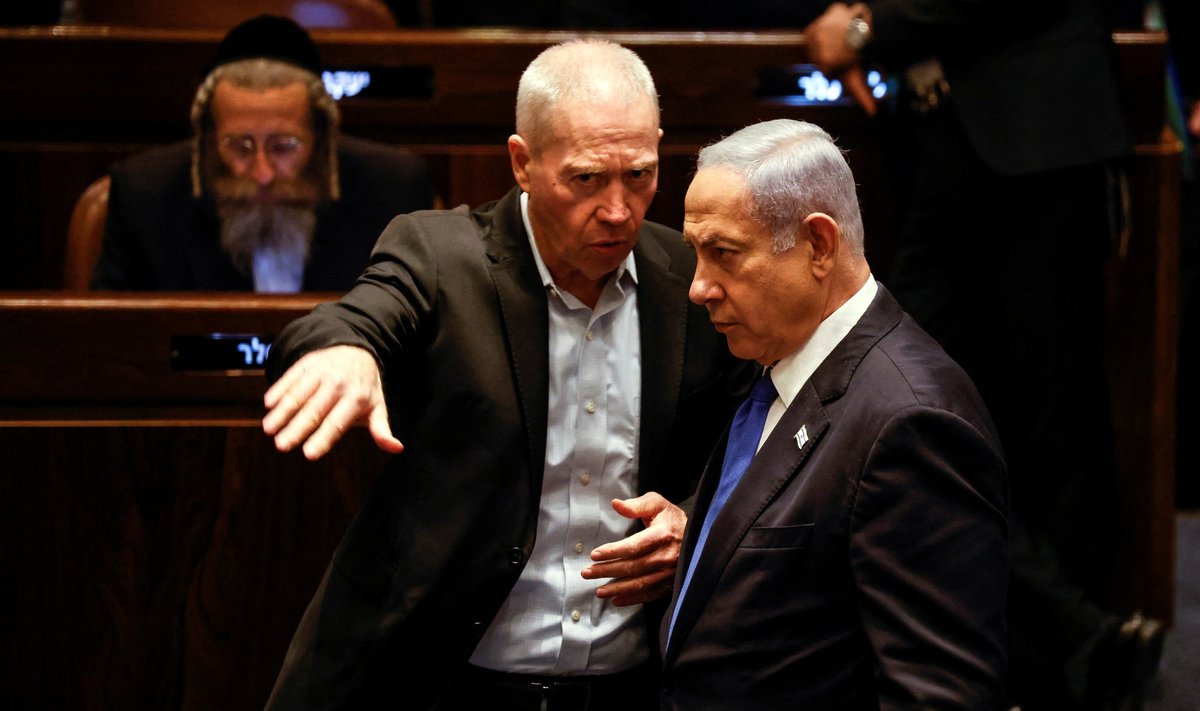 Kui ICC annab Iisraeli kaitseministri Yoav Gallanti (esiplaanil vasakul) ja peaministri Benjamin Netanyahu (paremal) kohtu alla, lubab USA kohut karistada. Teised liitlased on ICC poolel, isegi kui nad Iisraeli muidu toetavad.