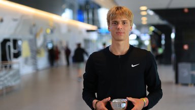FOTOD | Oliver Ojakääru uskumatu saavutus: kuus nädalat tagasi ei käinud trepistki üles, nüüd on neljas eestlasest slämmivõitja
