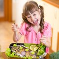4 nippi, mille abil õpetad oma lapse täisväärtusliku toitu armastama