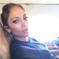 KUUMAD KLÕPSUD | Jennifer Lopez paljastas 48-aastaseks saamise puhul peolistele lopsaka büsti