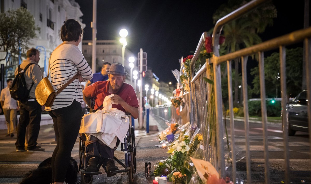 Nice'i terrorirünnaku ohvrite mälestamine