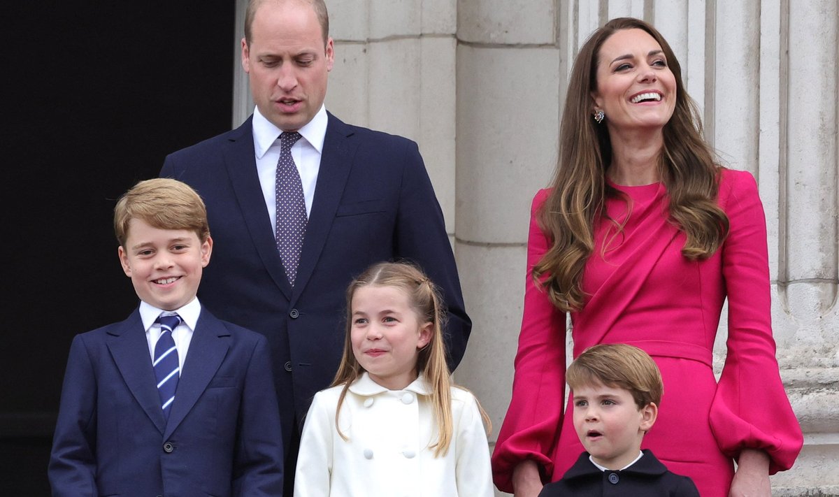 Prints William ja Kate oma kolme lapse George'i, Charlotte'i ja Louisega