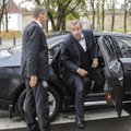 DELFI FOTOD: Narvas tervitas presidenti esimene lumi