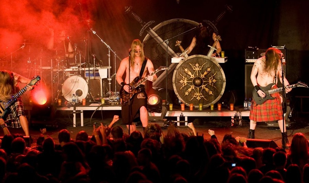 Metsatöll ja Ensiferum - European Tour 2009
