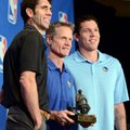 VIDEO: Hooaja alguses eemal olnud Warriorsi juhendaja valiti NBA aasta parimaks treeneriks