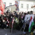 Poola rahvuslased avaldasid Smolenski katastroofi aastapäeval meelt