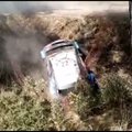 VIDEO | Uskumatu ukerdamine: just nii sai WRC2 Pro klassi võitnud Gus Greensmith auto viimase katse eel sügavast kraavist välja