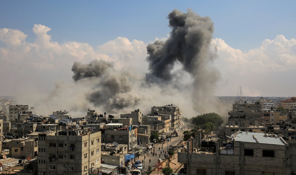 Iisraeli õhurünnak Rafah’ linnale Gaza sektori lõunaosas.