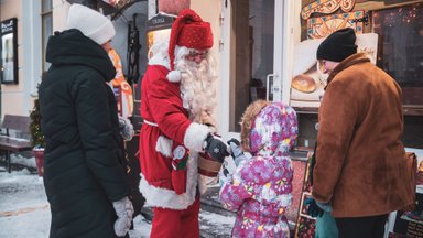 Новый год и дети: как праздновать, что дарить и что говорить про Деда Мороза