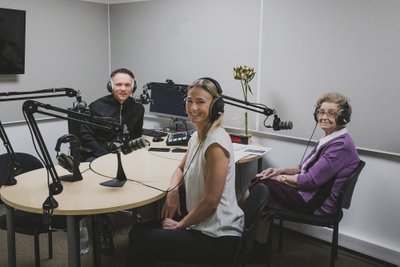 NULA podcast "Mis on pildil valesti?" Talis Tobreluts, Kaili Laur ja Lagle Suurorg