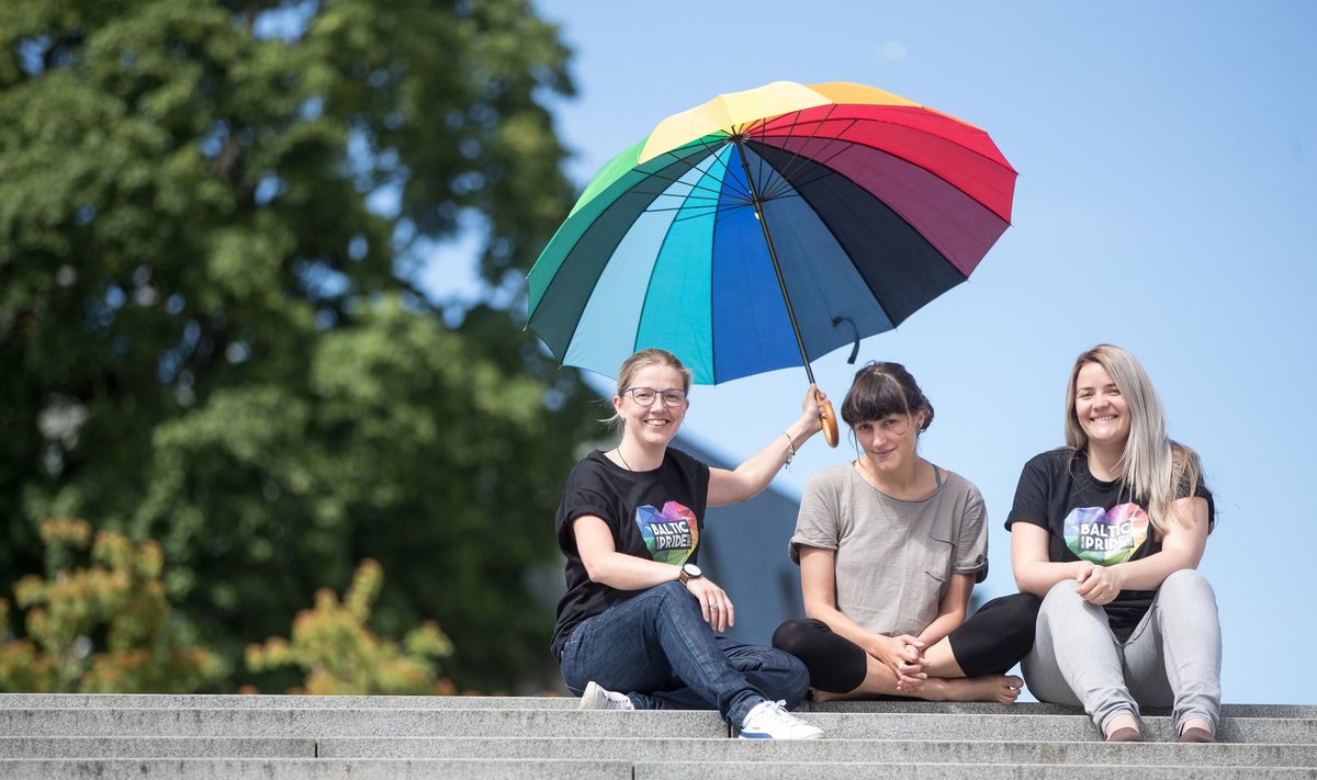 Pride’i korraldajad Maret Ney, Brigitta Davidjants ja Kristel Rannaääre loodavad, et Baltic Pride aitab ka Eesti LGBT ühingul rohkem pildile jõuda.