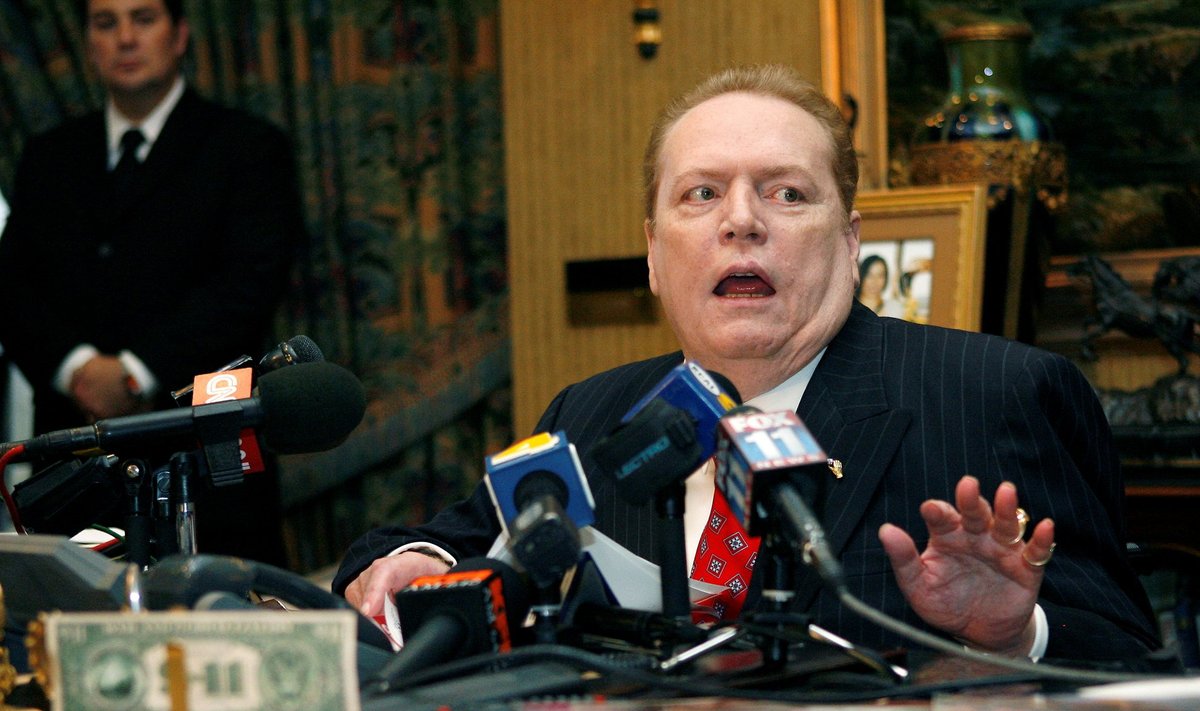 FILE PHOTO: Larry Flynt, head of Larry Flynt Publications, speaks to the media about the "D.C. Madam" sex scandal during news conference  in Beverly Hills