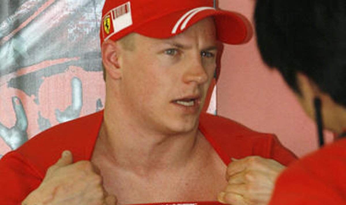 Kimi Räikkönen jahutab end.