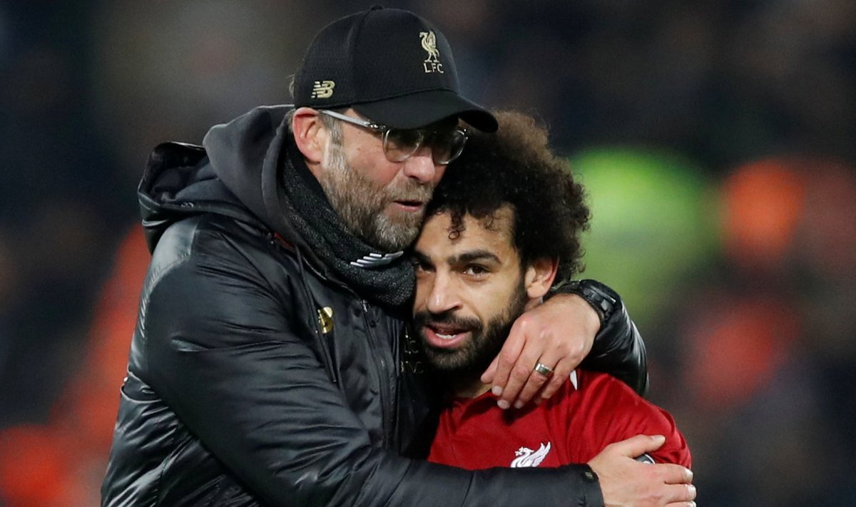 Liverpooli jalgpallitiimi peatreener Jürgen Klopp ja ründetäht Mohamed Salah.
