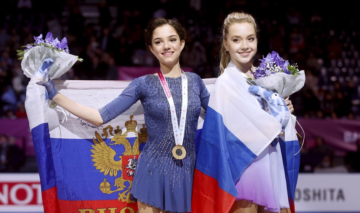 Evgenia Medvedeva ja  Elena Radionova 