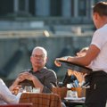 FOTOD | Jüri Mõis nautis abikaasa ja sõpradega nooblis Noblessneri restoranis sooja kevadõhtut