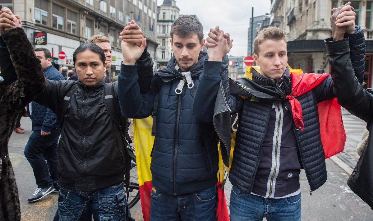 Brüsseli tänavad päev pärast terrorirünnakuid