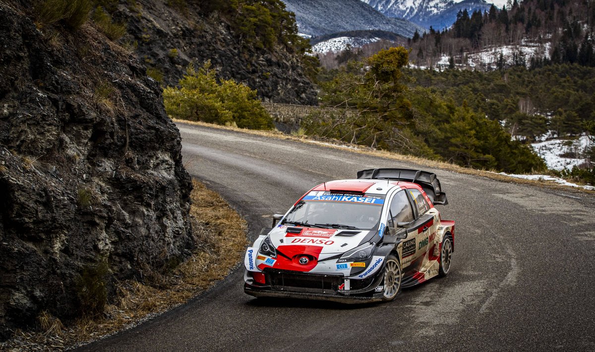 Sebastien Ogier Toyota Yaris WRC roolis.