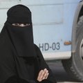 Saudi minister: naistel on juba õigus haridusele, autojuhtimisõigusega võiks kannatlikum olla