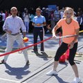 ФОТО и ВИДЕО: Каролин Возняцки сыграла в теннис с Бараком Обамой