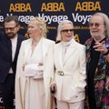 ABBA впервые за 36 лет воссоединилась и пришла на концерт своих голограмм