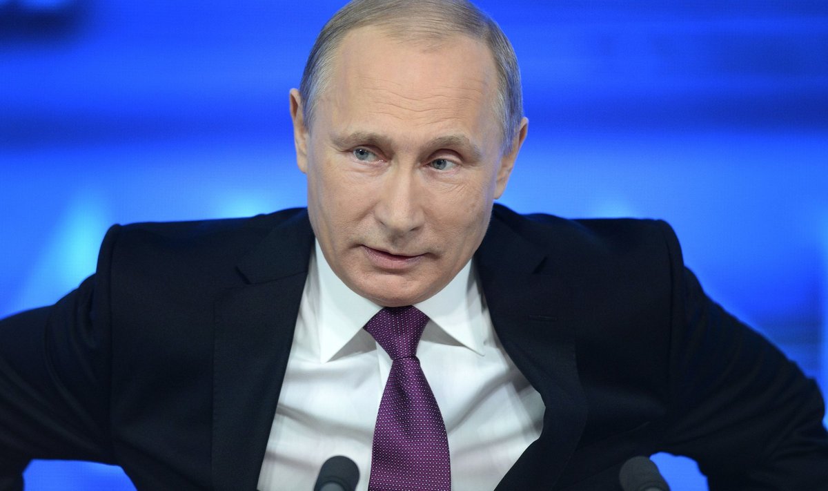 Vladimir Putin ajakirjanike ees
