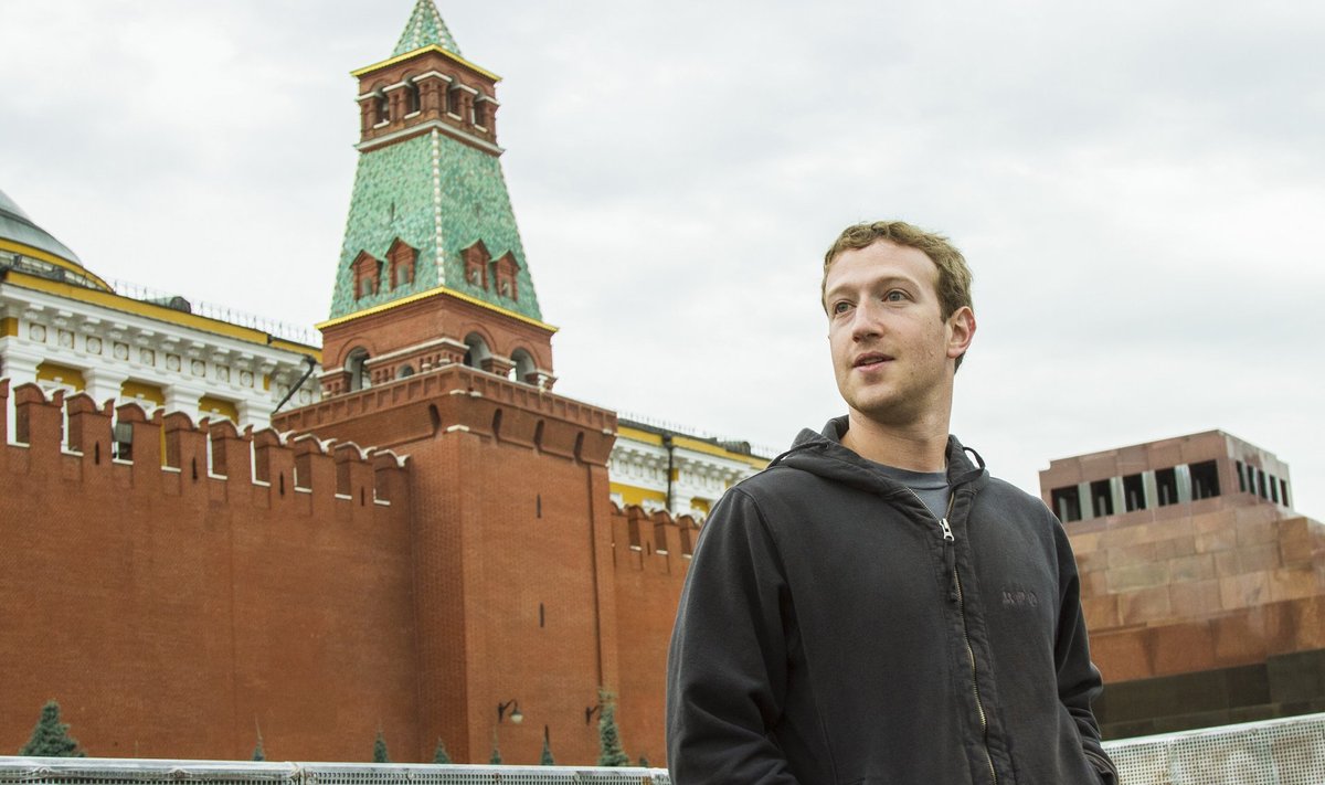 Mark Zuckerberg 2012. aastal Punasel väljakul. 