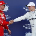 Bottas ja Räikkönen veedaksid kummalisel põhjusel üksikul saarel koos aega