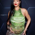 FOTO | Viimaseid kuid rase Rihanna ilmus Oscarite gala järelpeole riietuses, mis šokeeris fänne