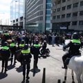 Hollandis Haagis vahistati kümneid karantiinivastaseid meeleavaldajaid