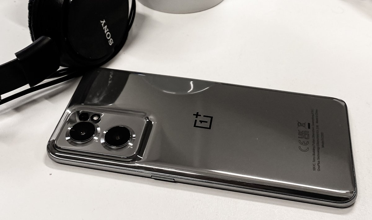 OnePlus CE2 5G minu laual