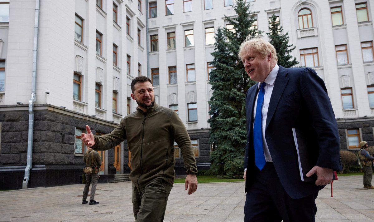 Ühendkuningriigi peaminister Boris Johnson sõitis Kiievisse üllatusvisiidile.