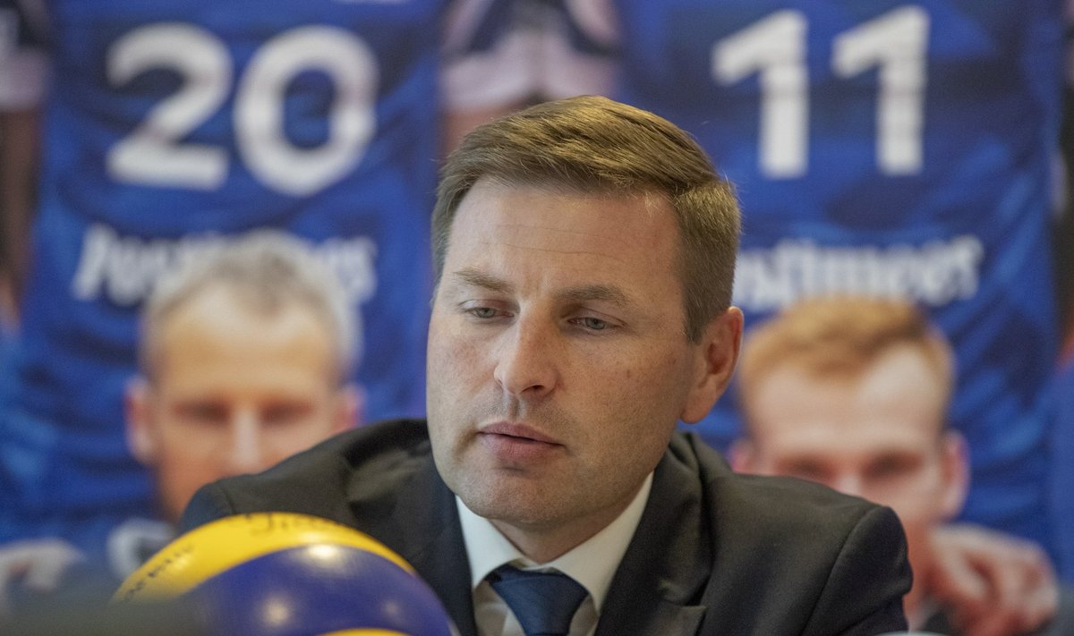 Hanno Pevkur on valmis poliitikast taanduma ja täielikult vaid võrkpallile keskenduma.