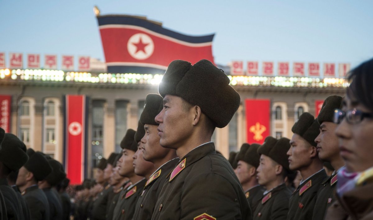 Põhja-Korea sõdurid mullu novembris Pyongyangis, kus  teatati, et riik on jõudnud tuumavõimekuseni.