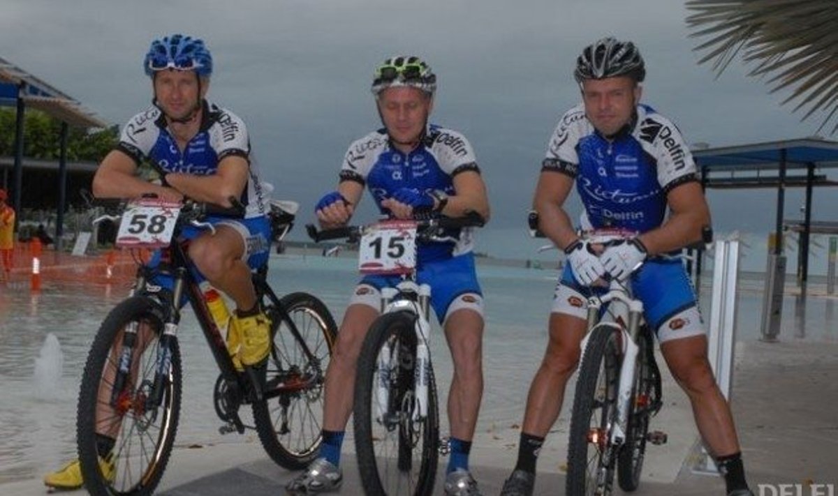 Indrek Kelk, Allan Oras ja Jaan Kirsipuu Crocodile Trophy stardis, jalgratas