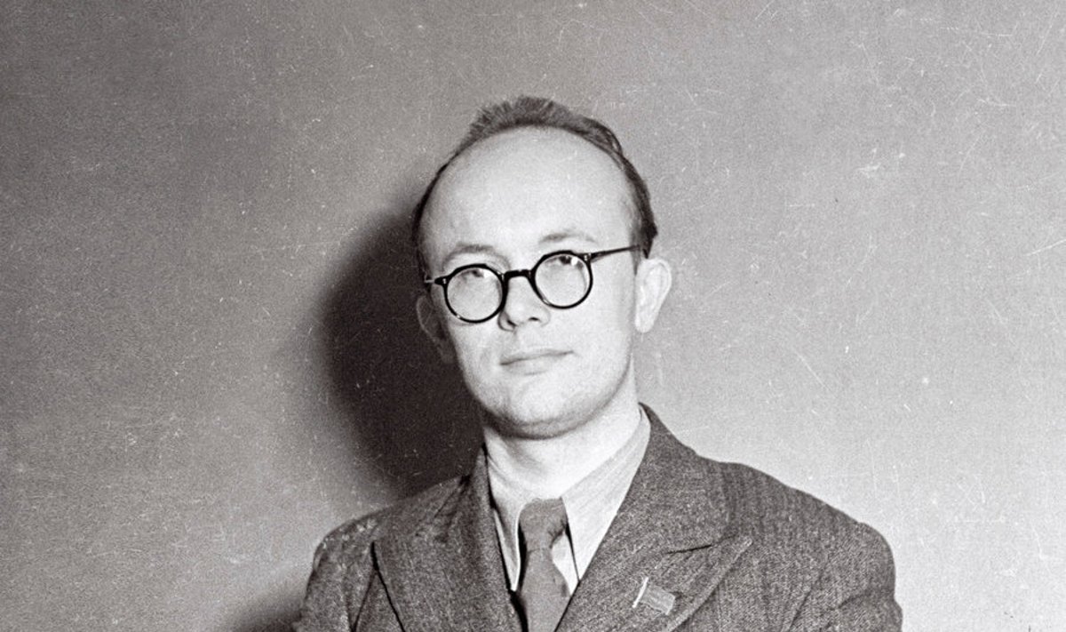 Punane noortejuht: Eesti noorsugu kommunistlikus vaimus kasvatanud Oskar Cher. Foto aastast 1941.