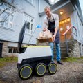 FOTOD: Tallinnas algas robotitega toidu kojuveo testimine