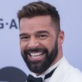 VIDEO | Kohe näha, et vaba mees! Hiljuti lahku läinud Ricky Martin poseerib täiesti alasti