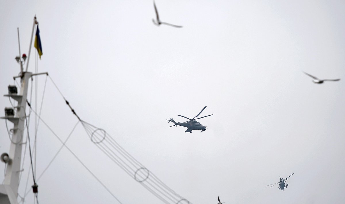 Mi-24. Foto on illustreeriva tähednsuega