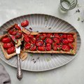 Pane kokku rabarber paiselehega, tomat naadiga, redis hapuoblikaga! Neli suus sulavat ja tervisest pakatavat maikuu rooga